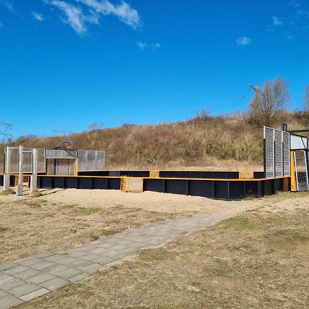 Beach Lodges Oostvoorne Exterior foto