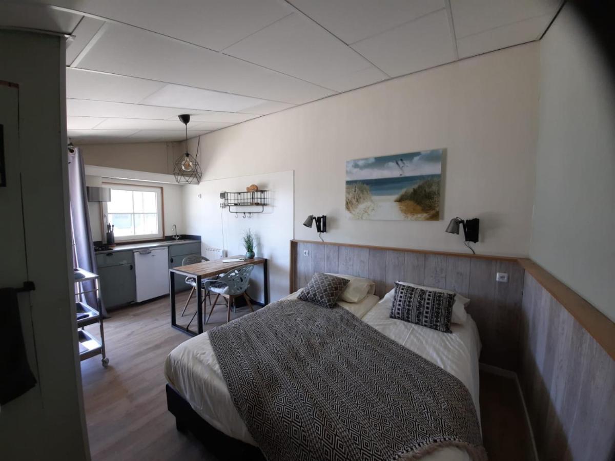 Beach Lodges Oostvoorne Exterior foto