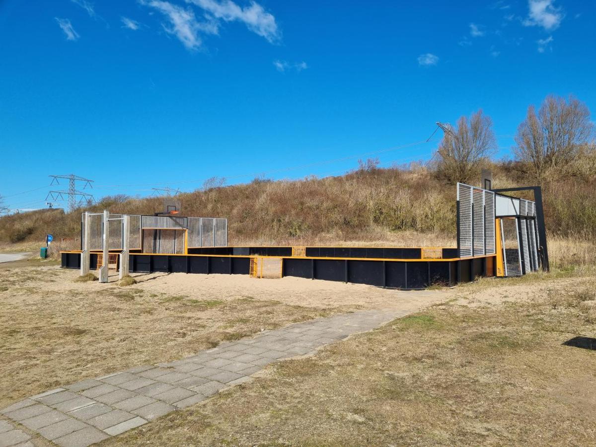 Beach Lodges Oostvoorne Exterior foto
